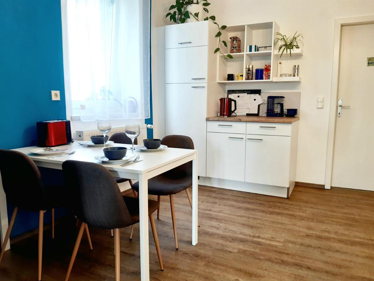 Grosse Altbauwohnung Auf Dem Land Kallham Екстериор снимка